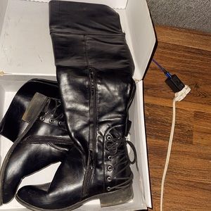 knee boots wore just a handful of times